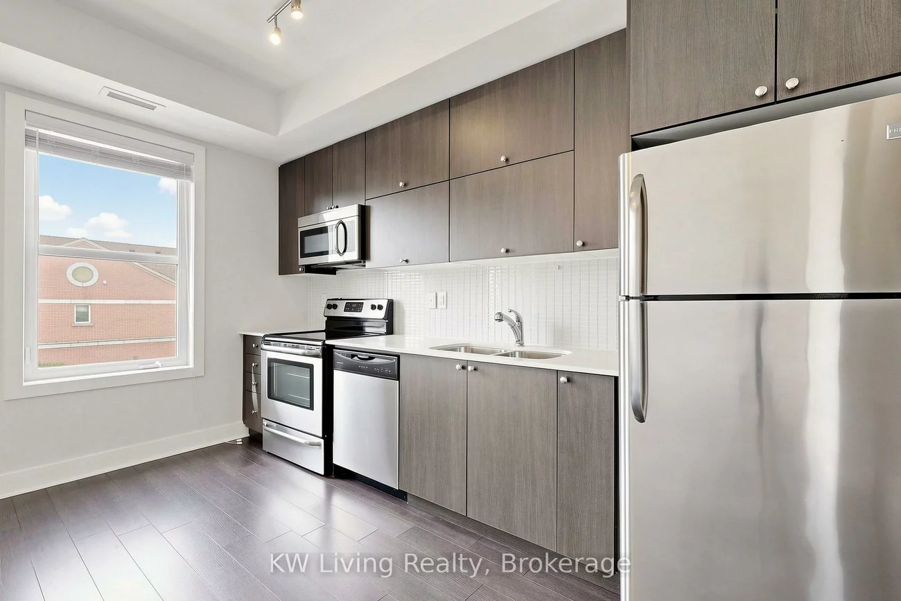 28, Prince Regent, Cathedraltown, Markham