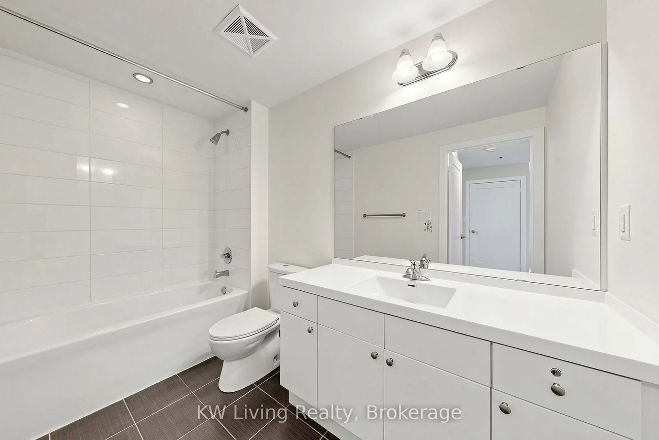 28, Prince Regent, Cathedraltown, Markham
