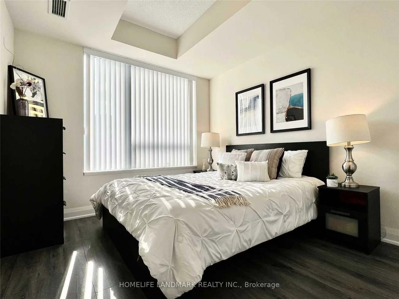 28, Uptown, Unionville, Markham