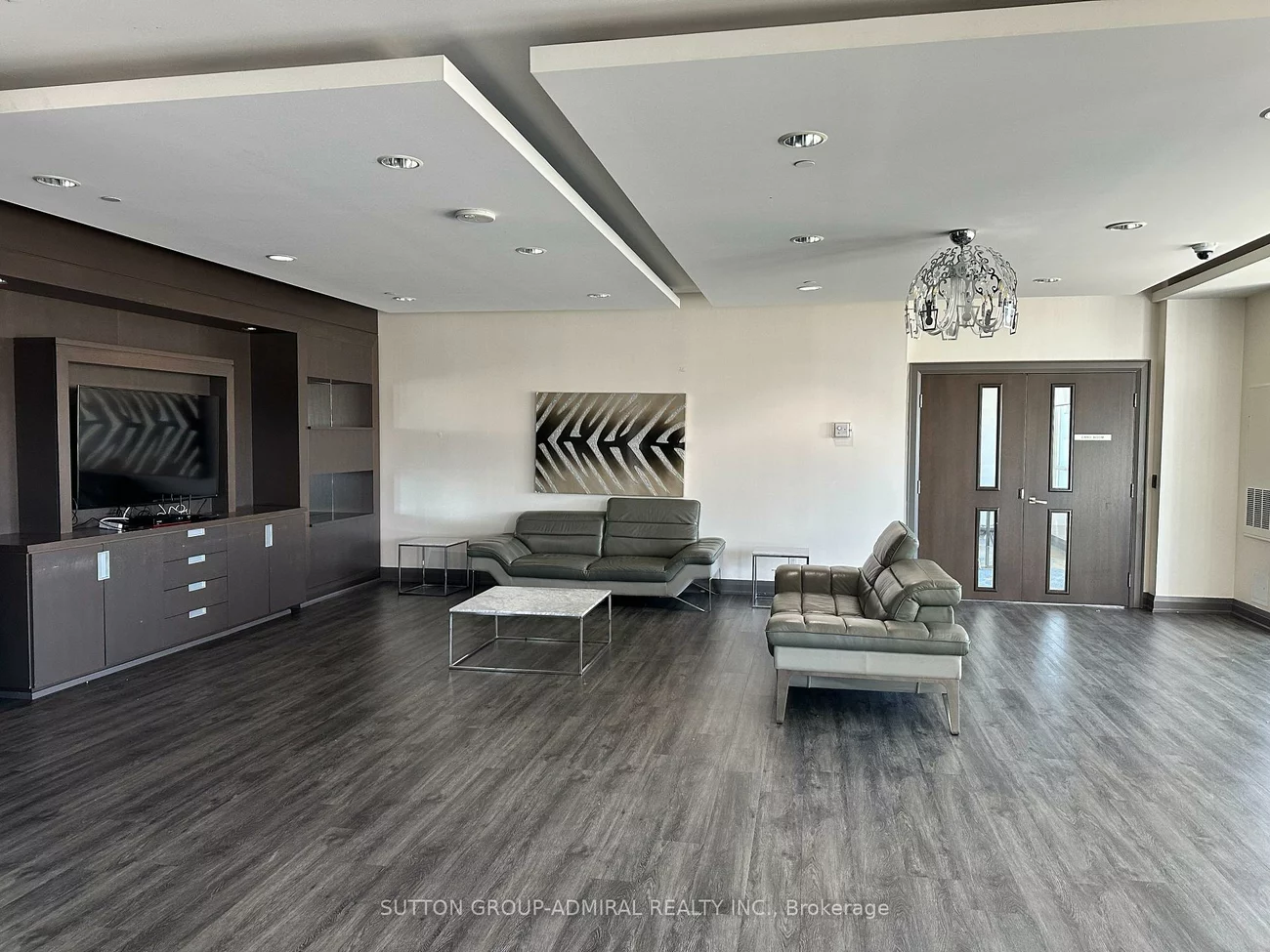 7161, Yonge, Thornhill, Markham