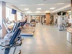 7161, Yonge, Thornhill, Markham