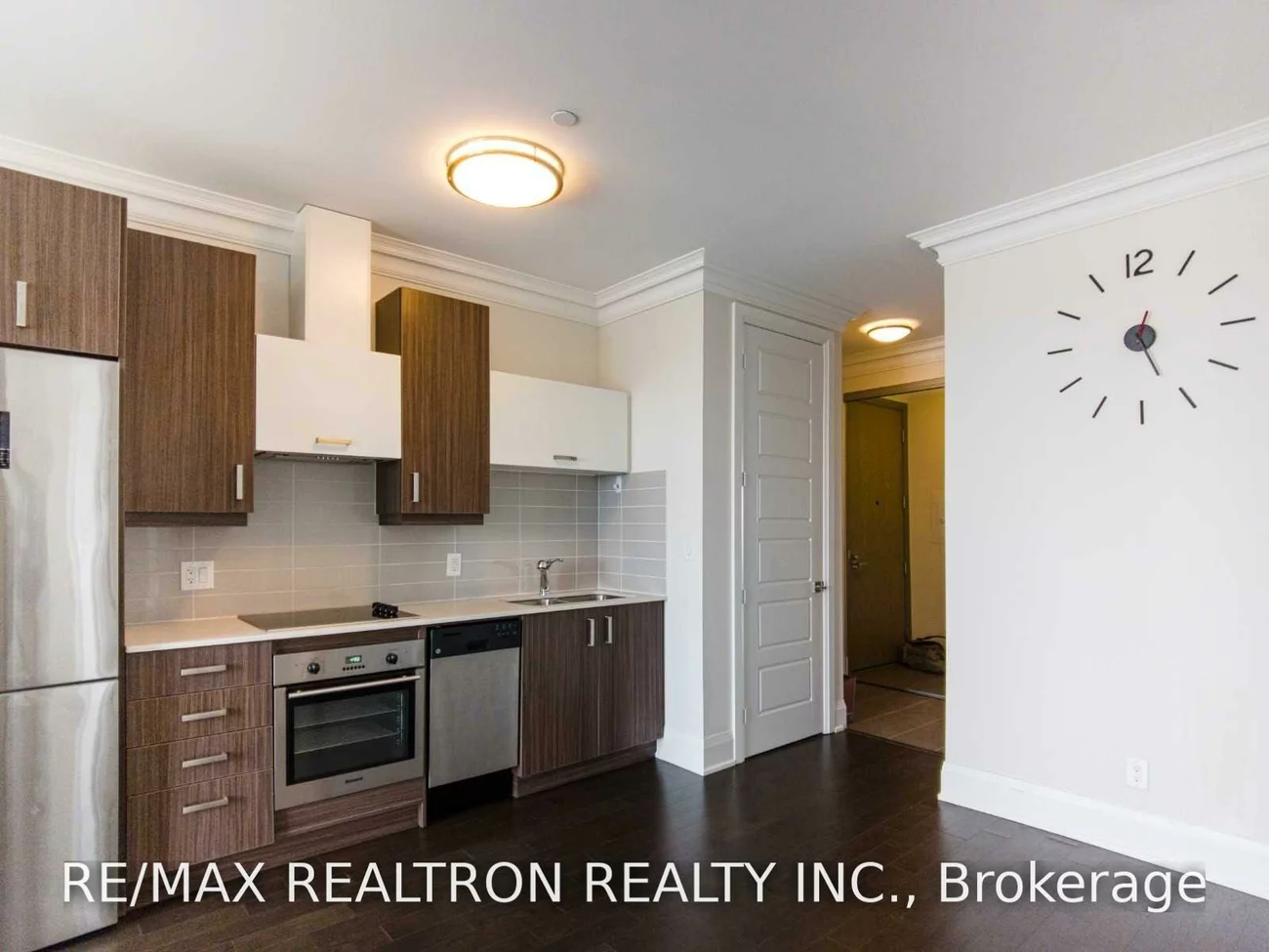 18, Uptown, Unionville, Markham