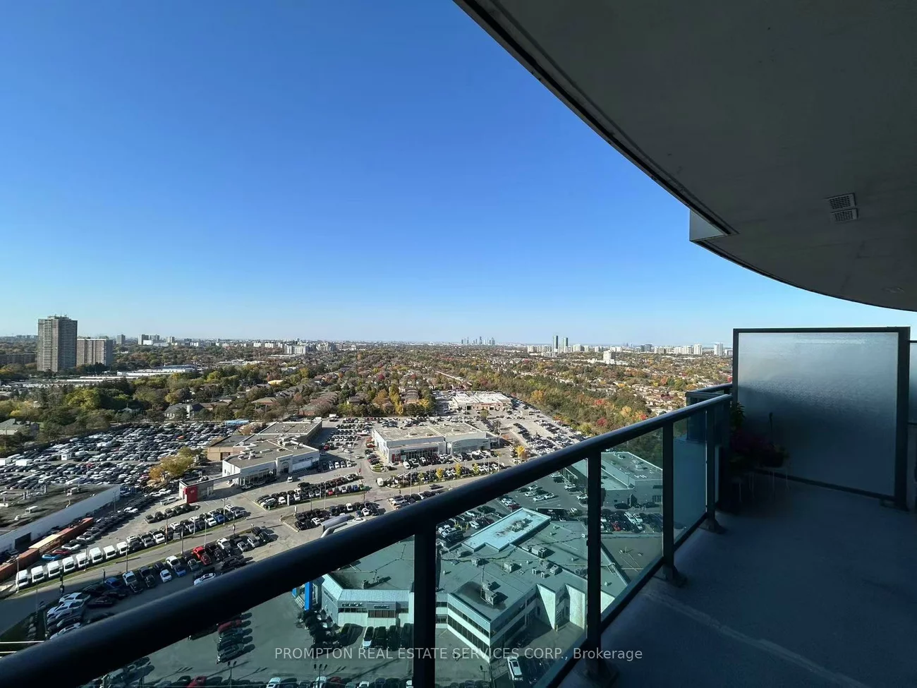 7171, Yonge, Thornhill, Markham