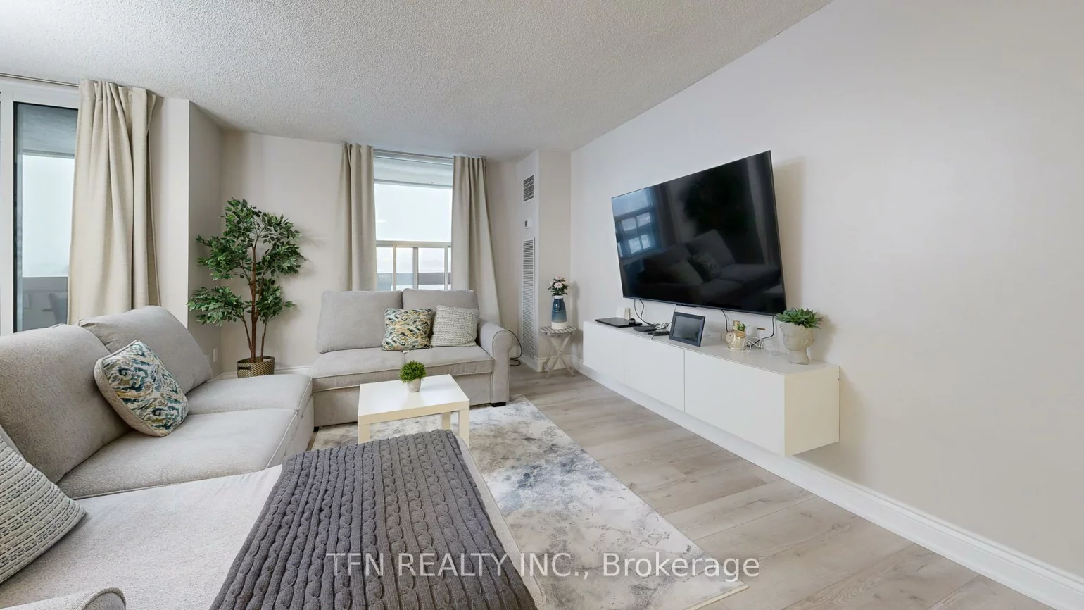 60, Inverlochy, Royal Orchard, Markham