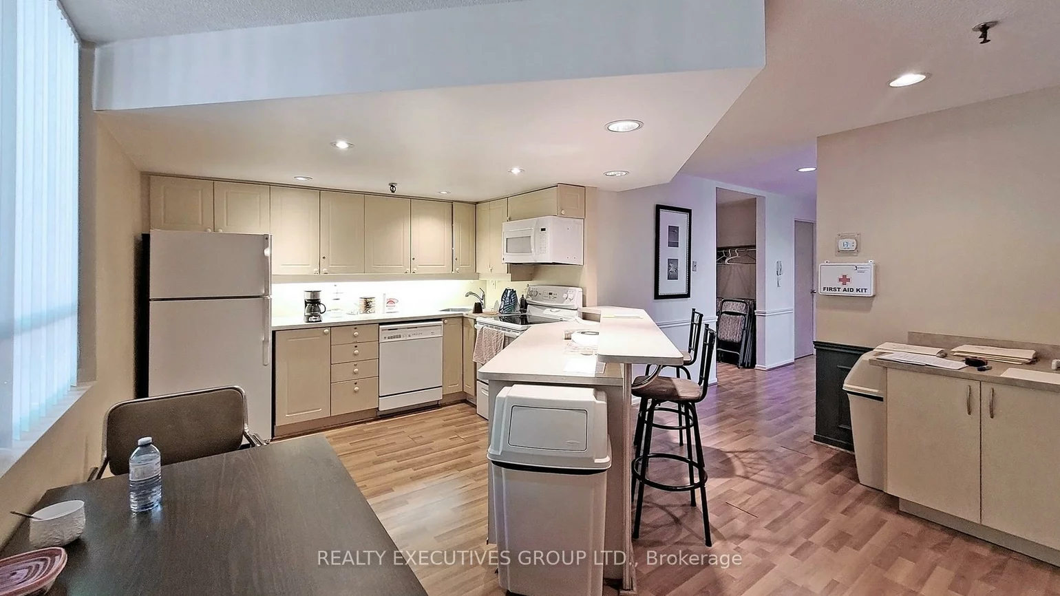 8111, Yonge, Royal Orchard, Markham