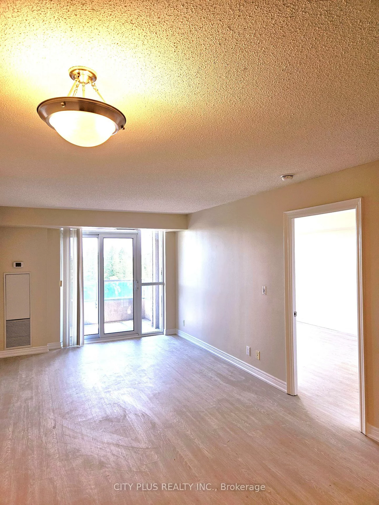 33, Cox, Unionville, Markham