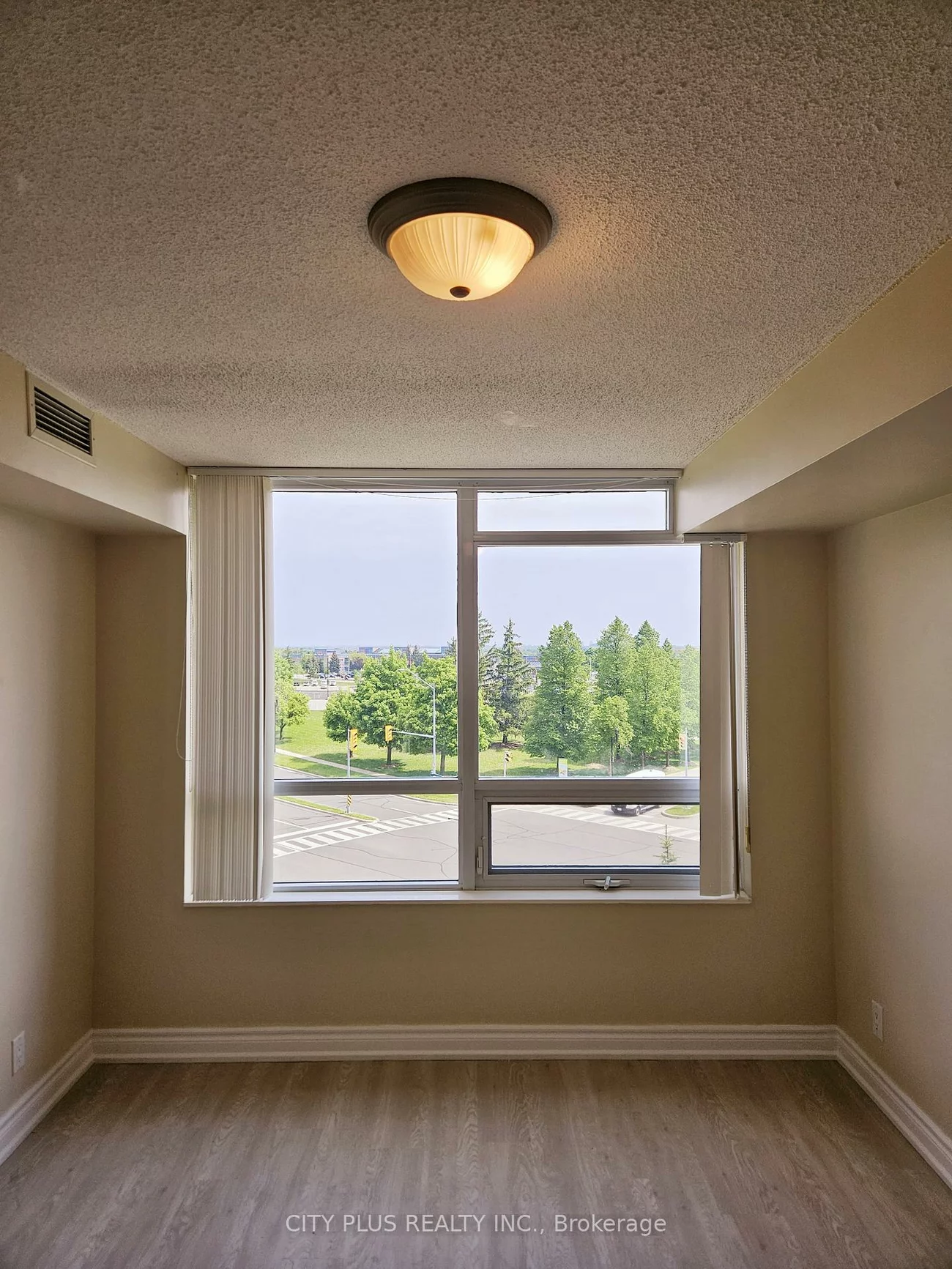 33, Cox, Unionville, Markham