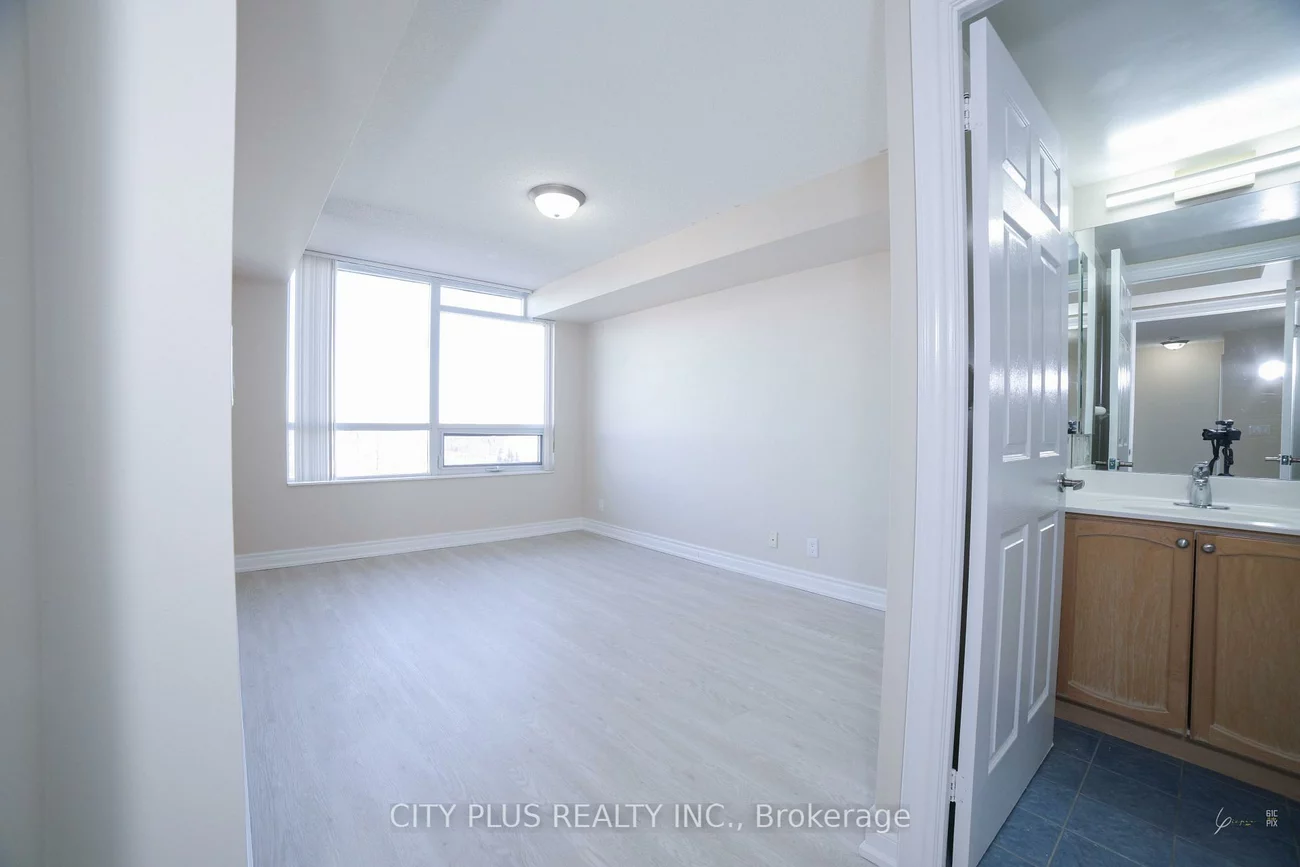 33, Cox, Unionville, Markham