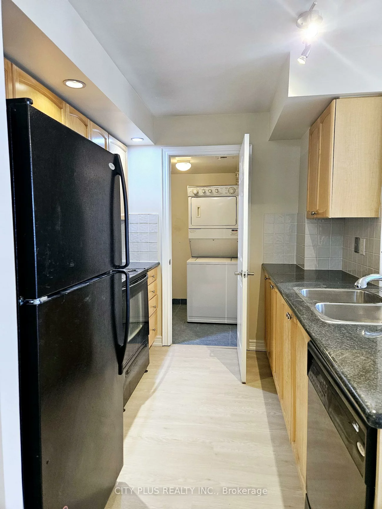 33, Cox, Unionville, Markham