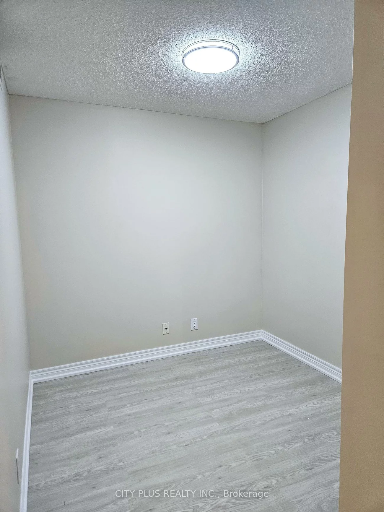 33, Cox, Unionville, Markham