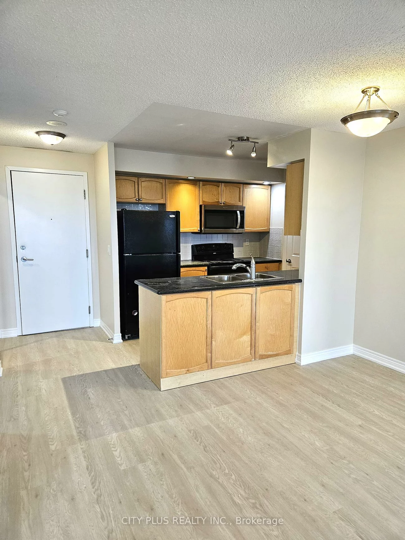 33, Cox, Unionville, Markham