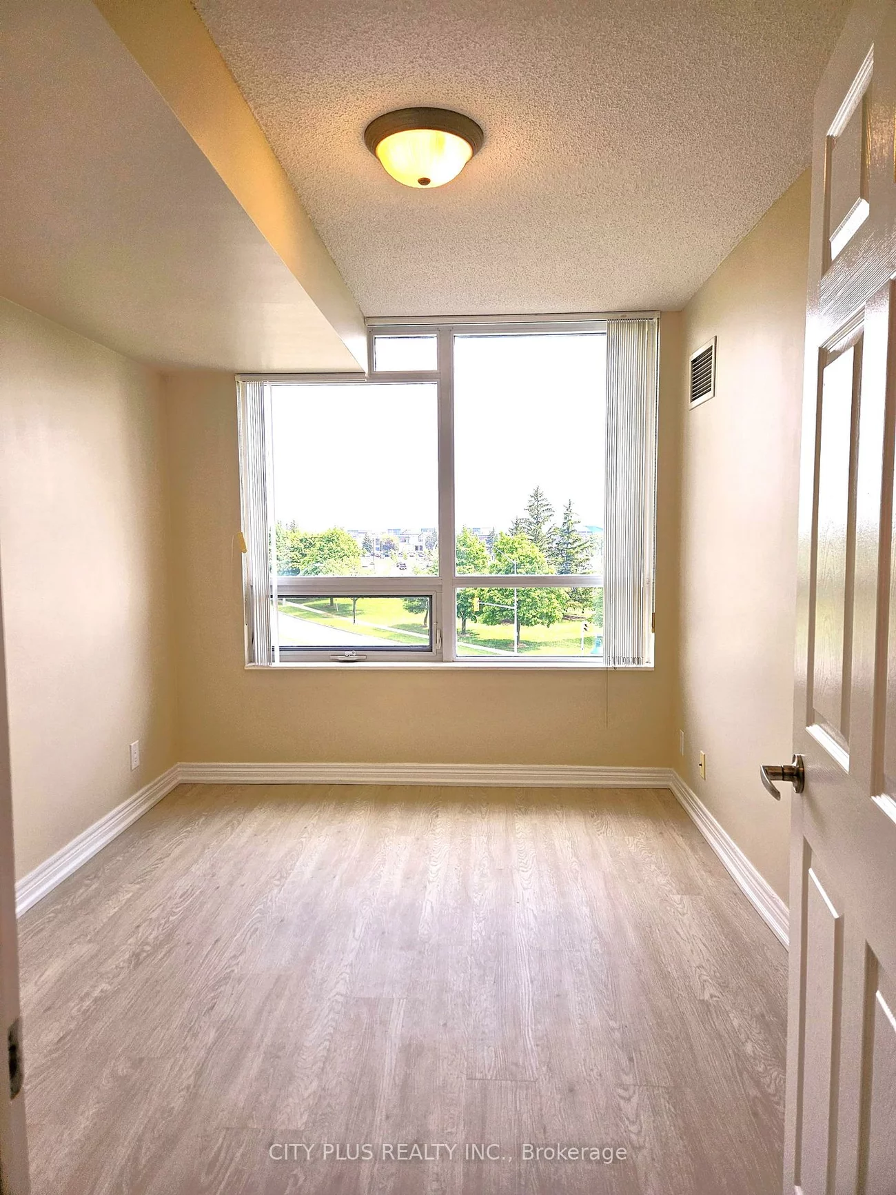 33, Cox, Unionville, Markham