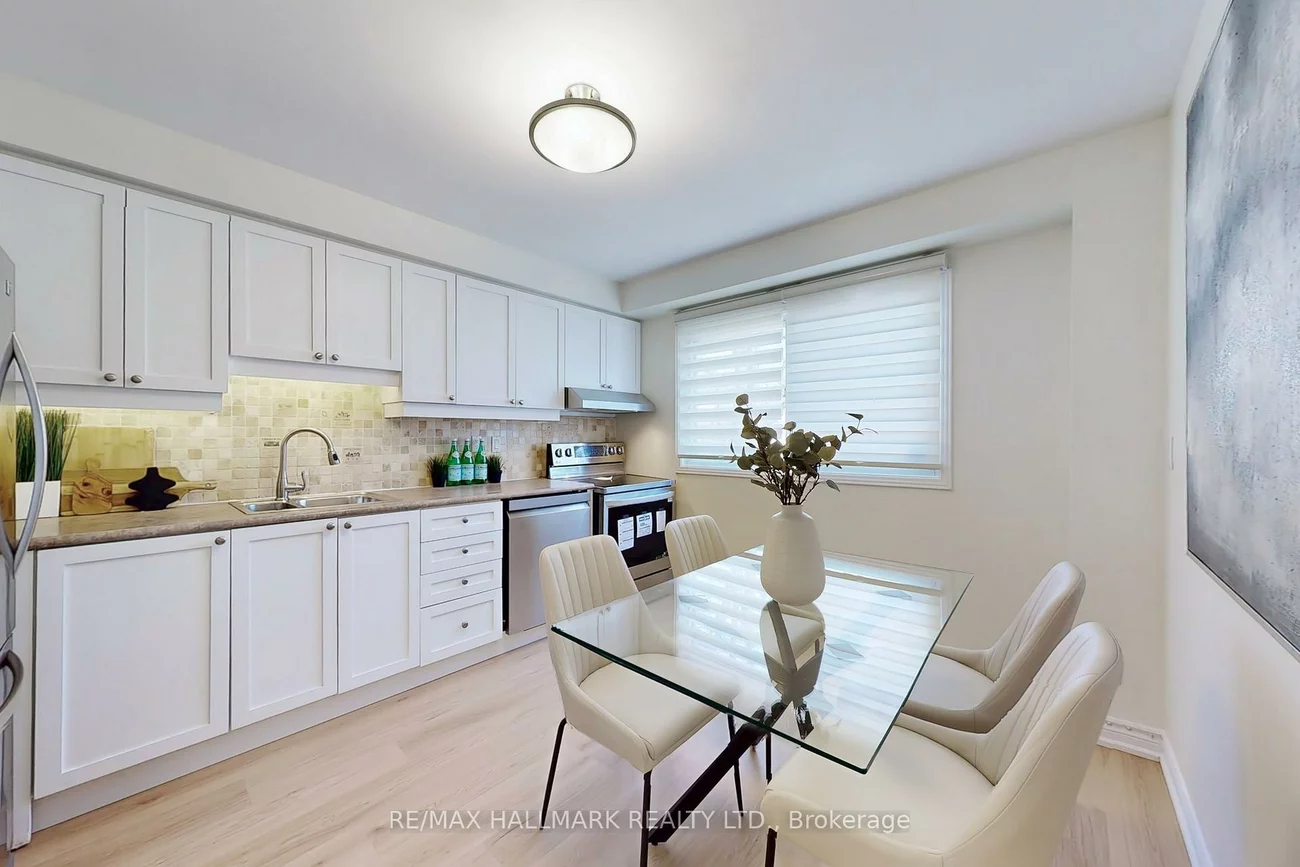 32, Dunkeld, Royal Orchard, Markham
