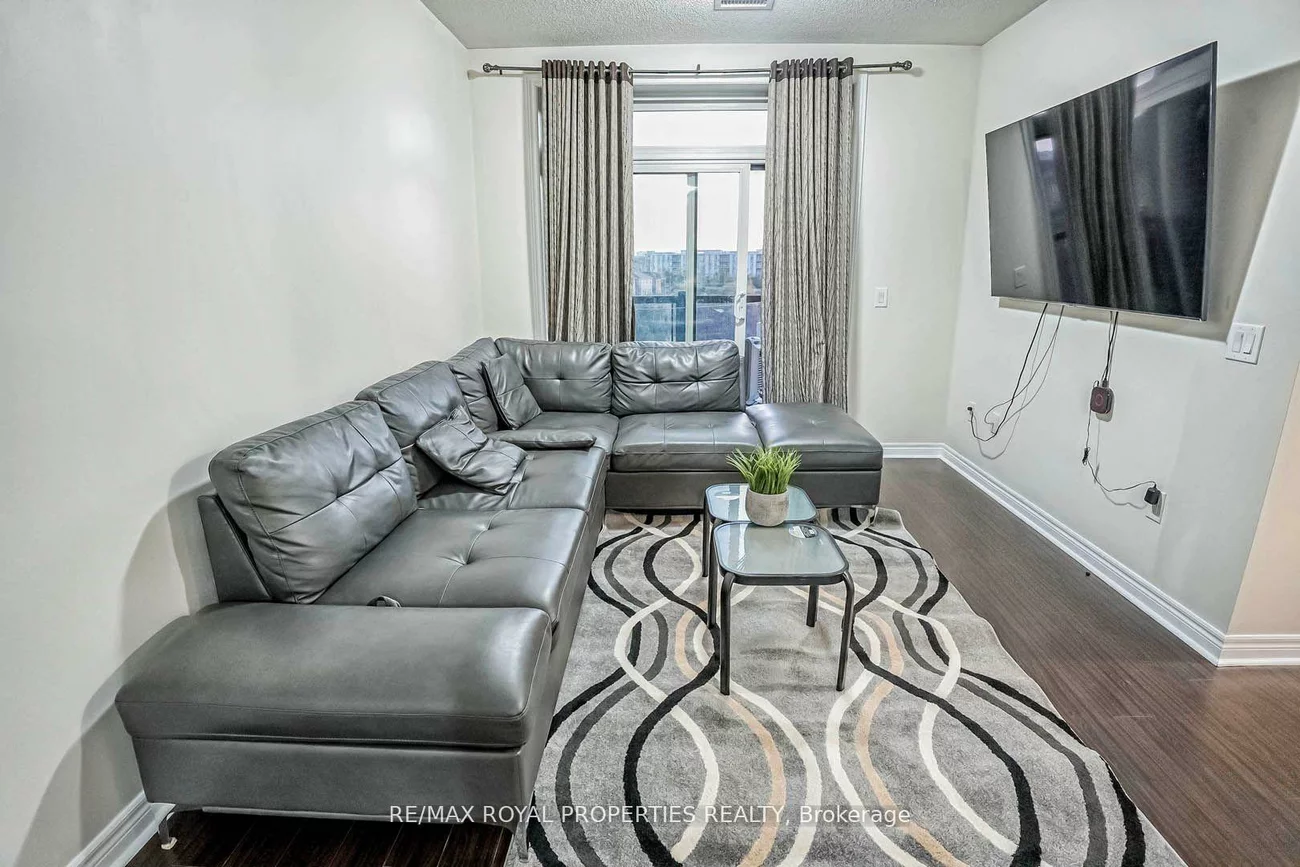 39, New Delhi, Cedarwood, Markham