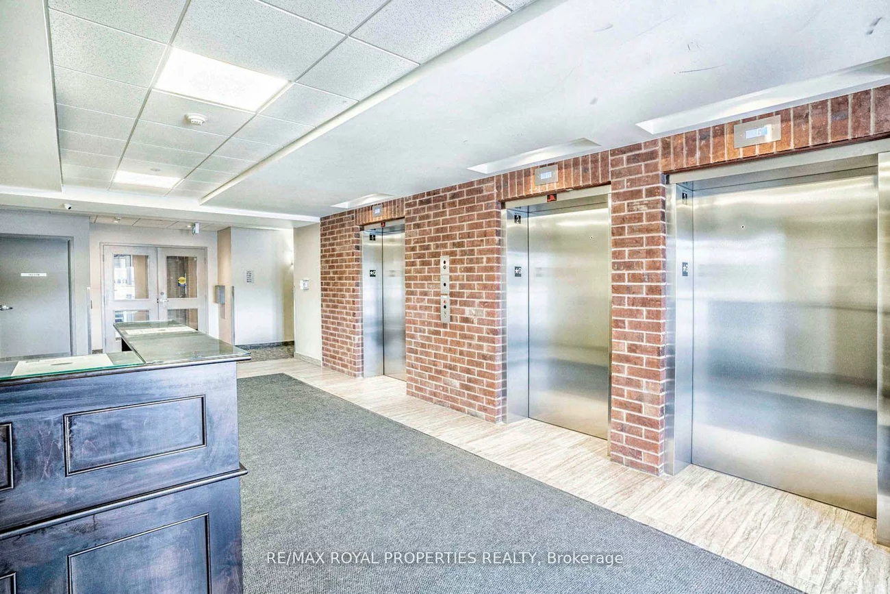 39, New Delhi, Cedarwood, Markham