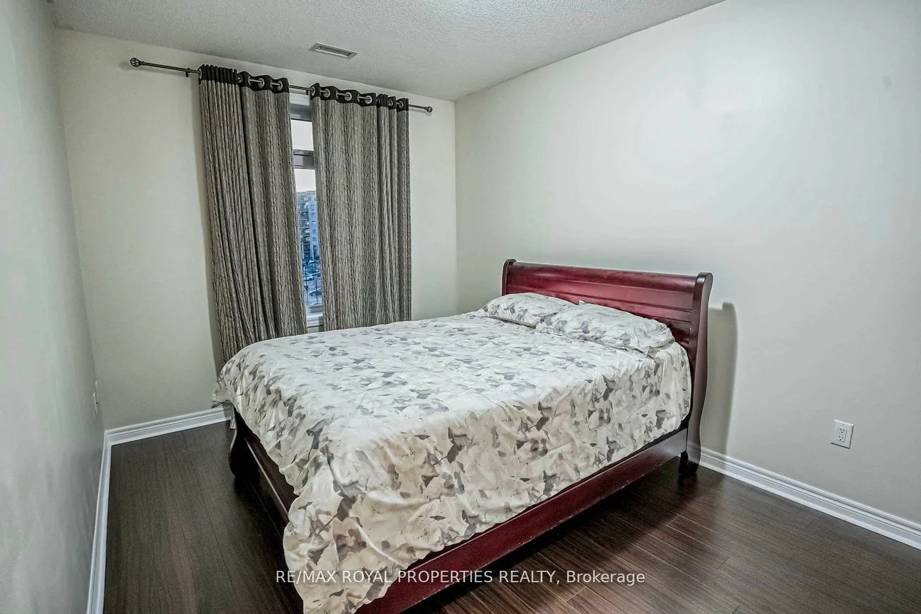 39, New Delhi, Cedarwood, Markham