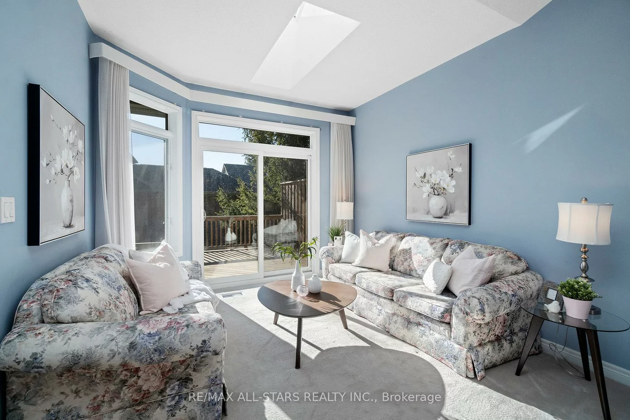 81, Celebrity Greens, Greensborough, Markham