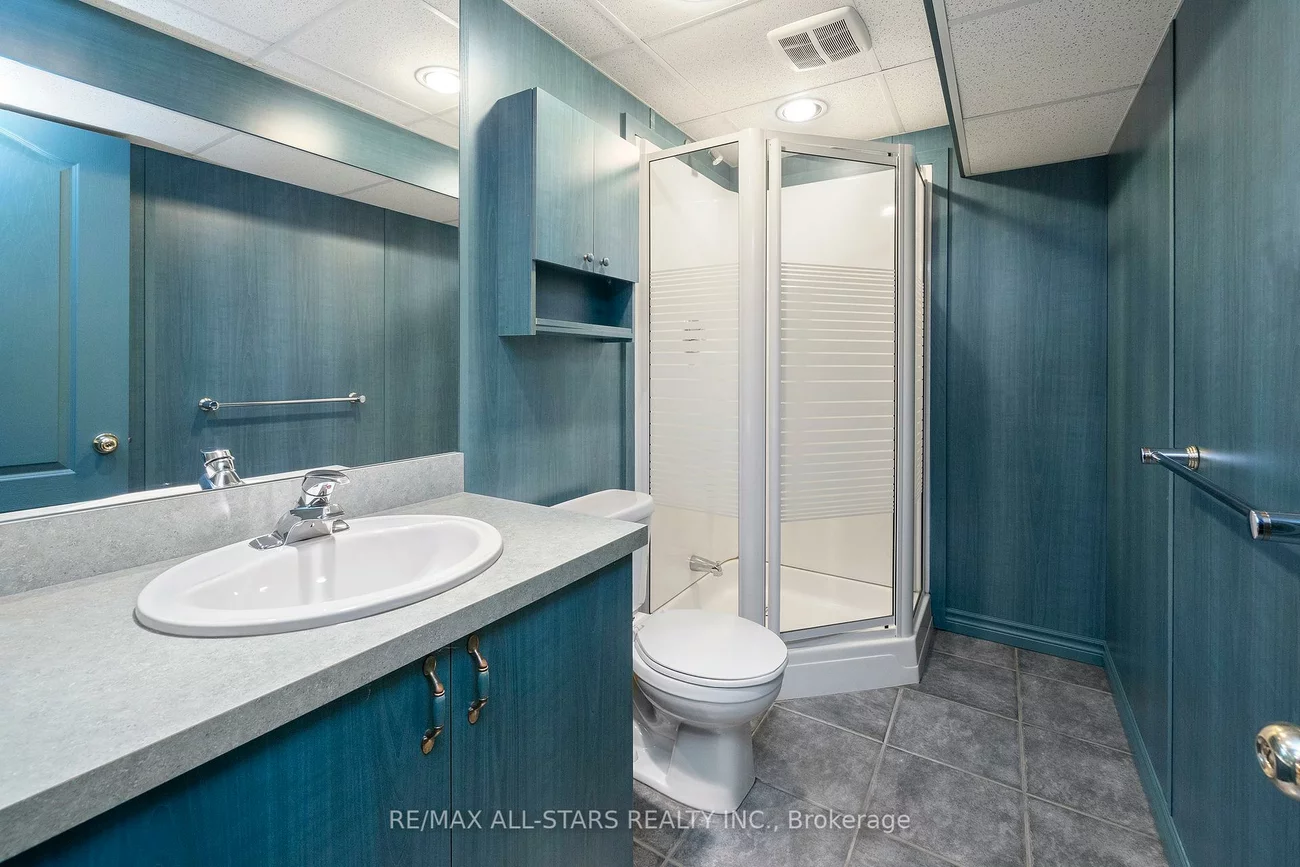 81, Celebrity Greens, Greensborough, Markham