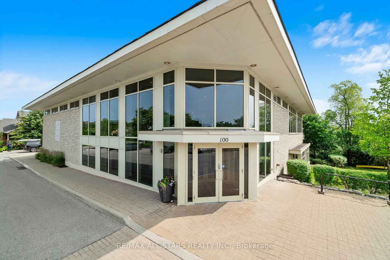 81, Celebrity Greens, Greensborough, Markham