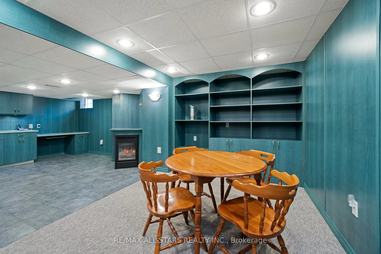 81, Celebrity Greens, Greensborough, Markham