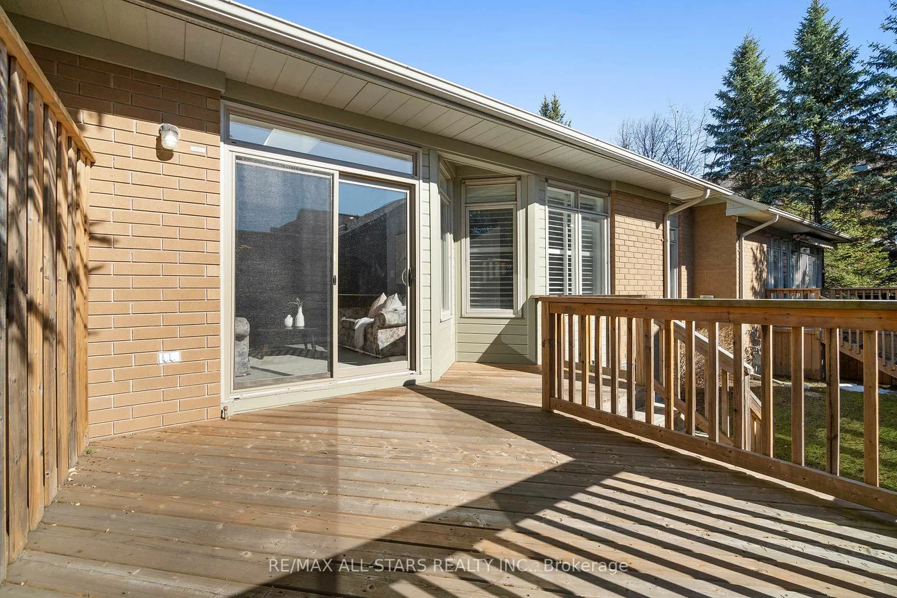 81, Celebrity Greens, Greensborough, Markham