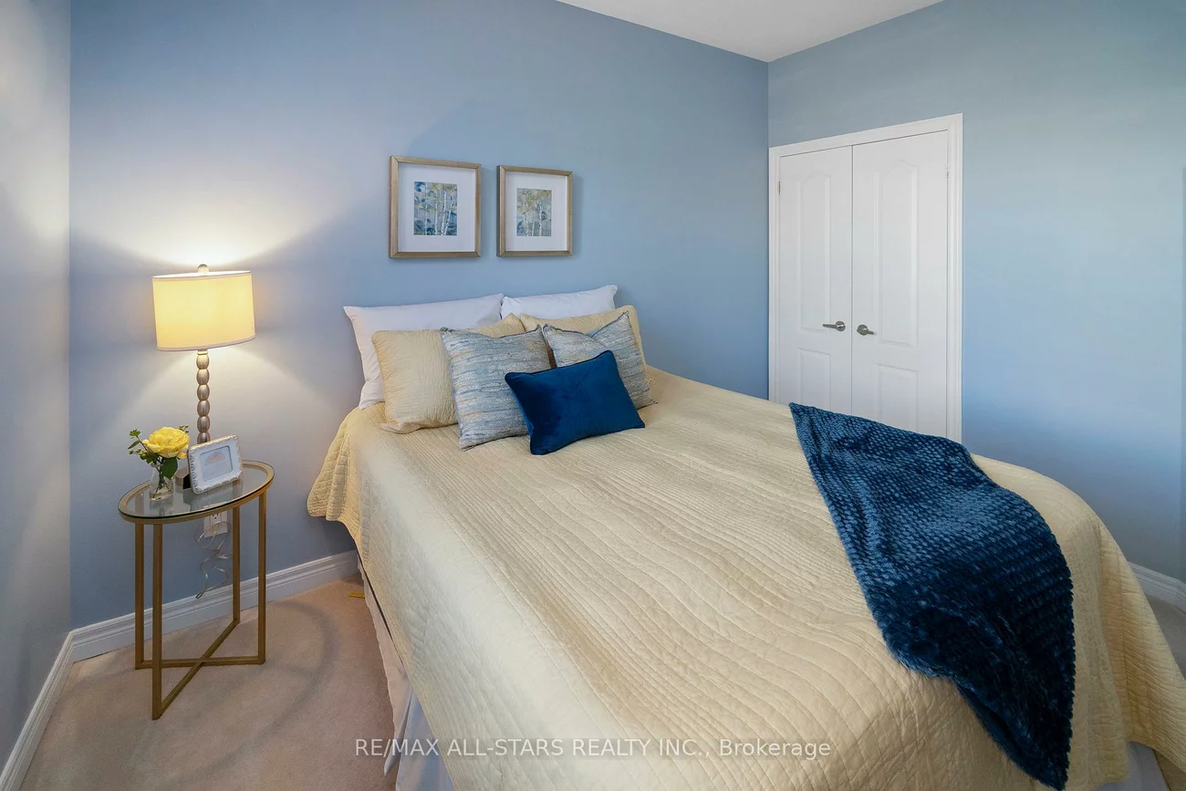 81, Celebrity Greens, Greensborough, Markham