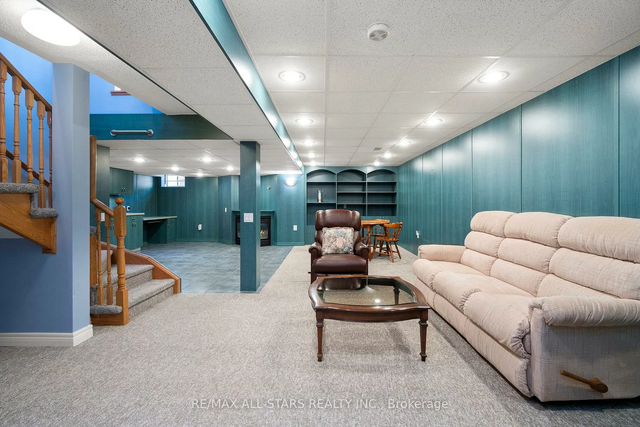 81, Celebrity Greens, Greensborough, Markham