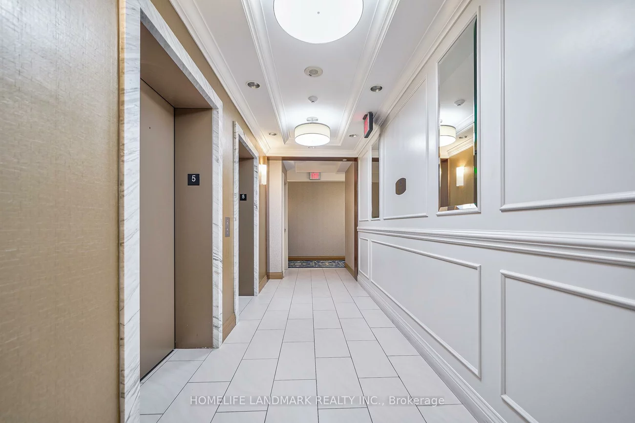 89, South Town Centre, Unionville, Markham