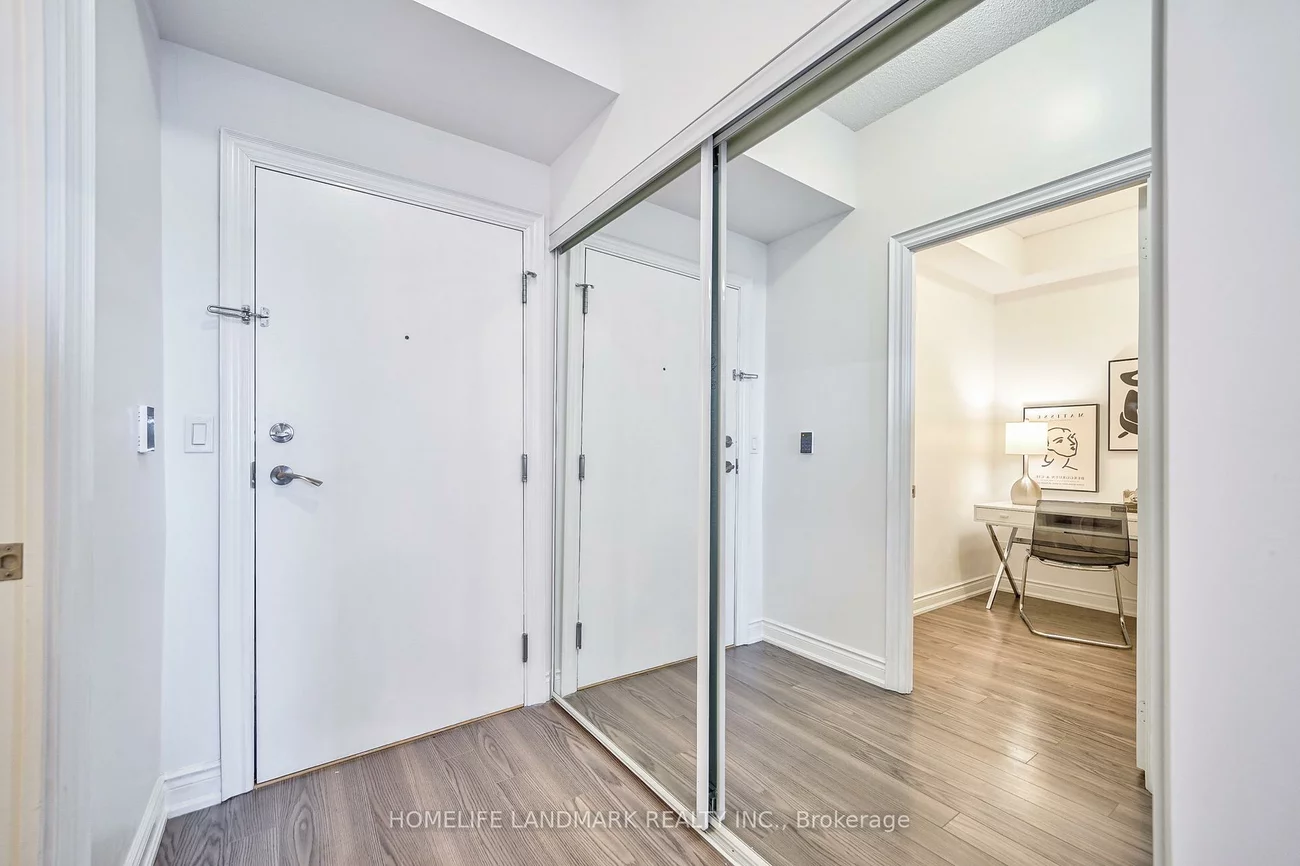 89, South Town Centre, Unionville, Markham