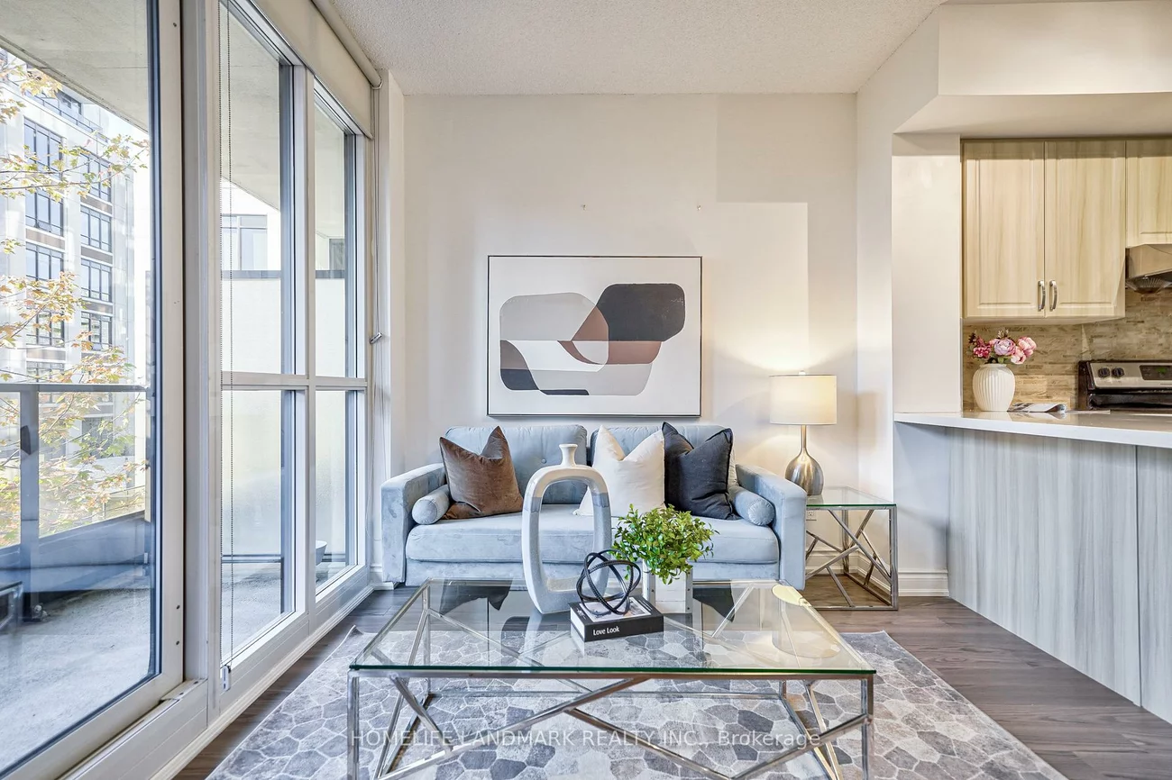 89, South Town Centre, Unionville, Markham