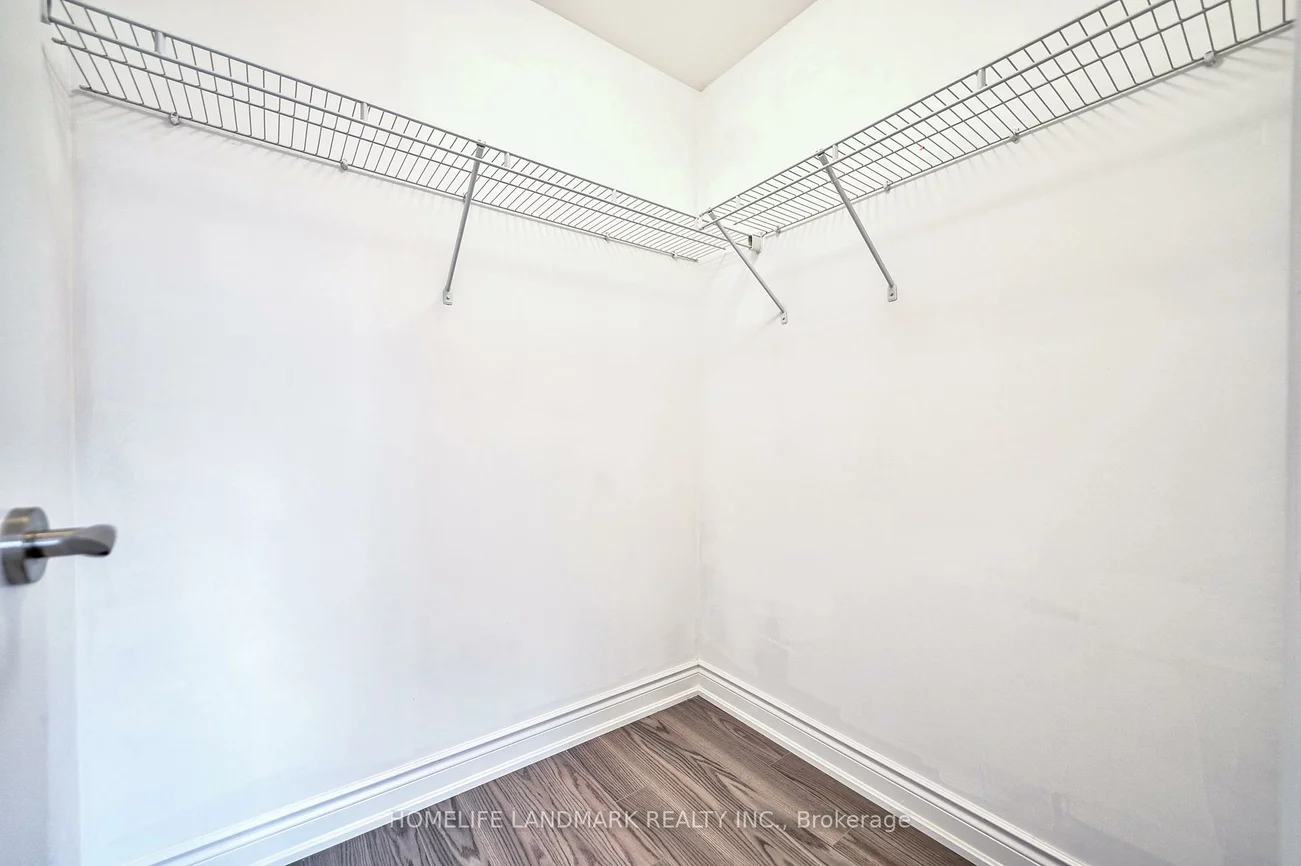 89, South Town Centre, Unionville, Markham
