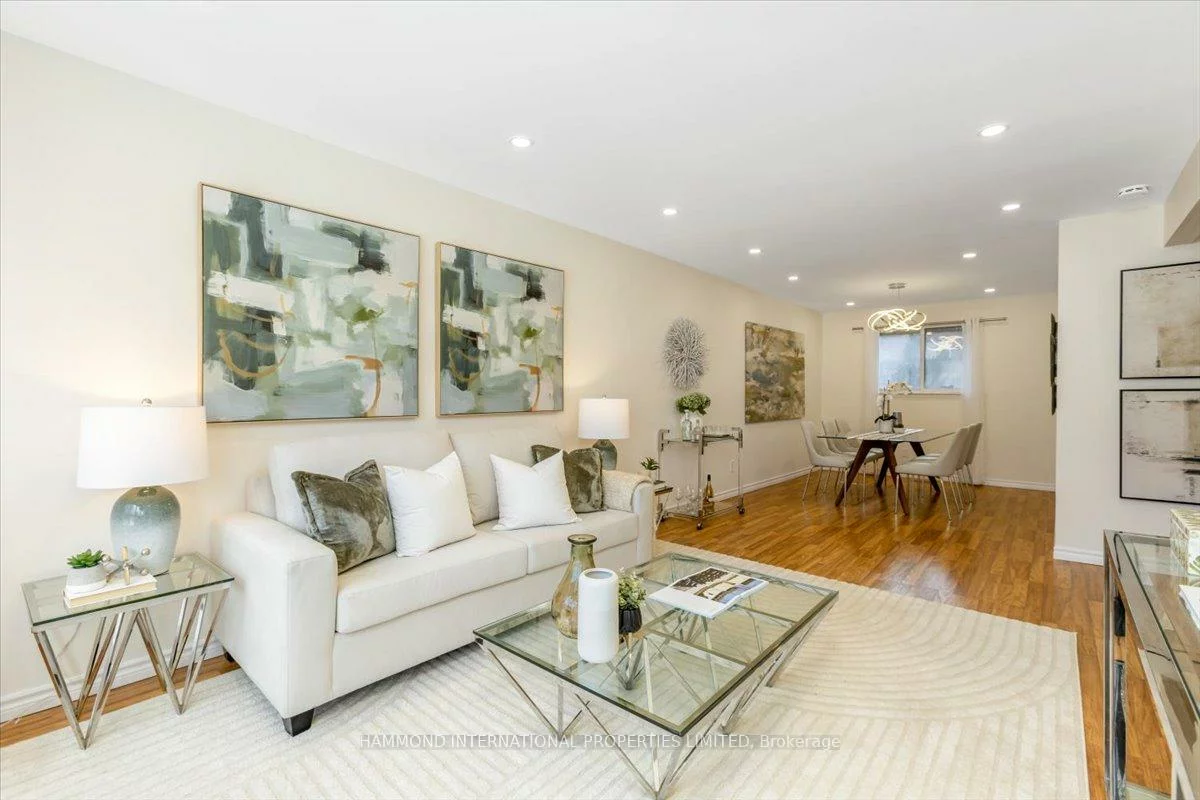 35, Stately, Royal Orchard, Markham