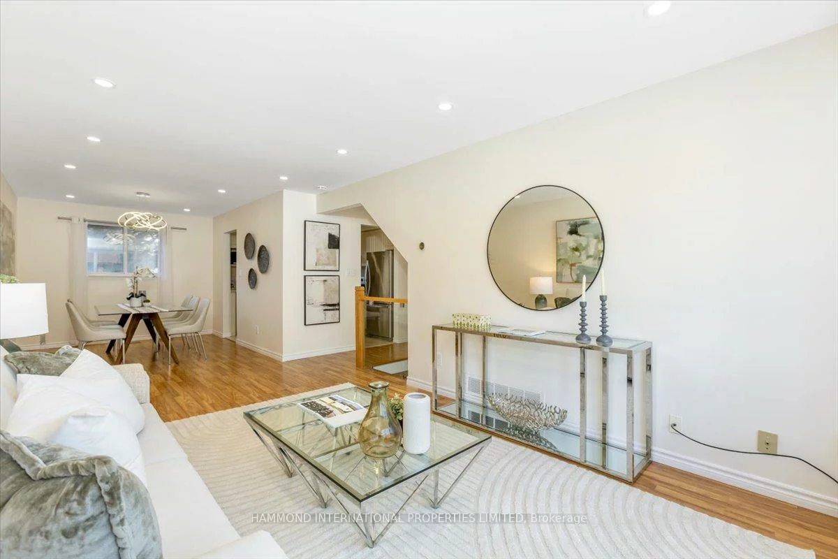 35, Stately, Royal Orchard, Markham