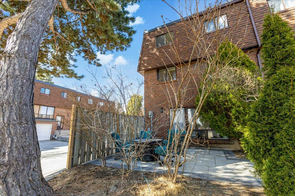 35, Stately, Royal Orchard, Markham