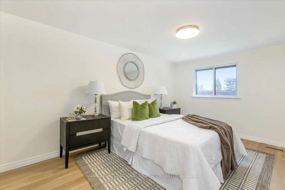 35, Stately, Royal Orchard, Markham