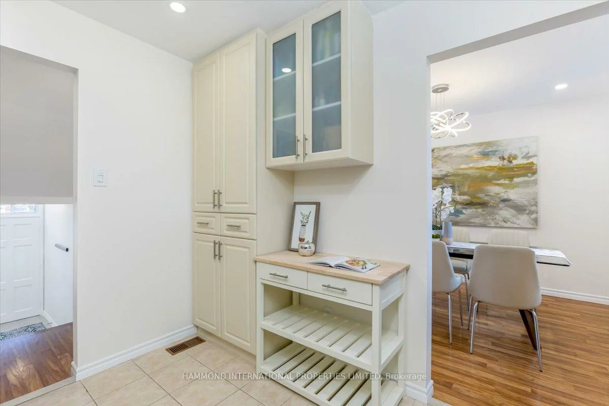 35, Stately, Royal Orchard, Markham
