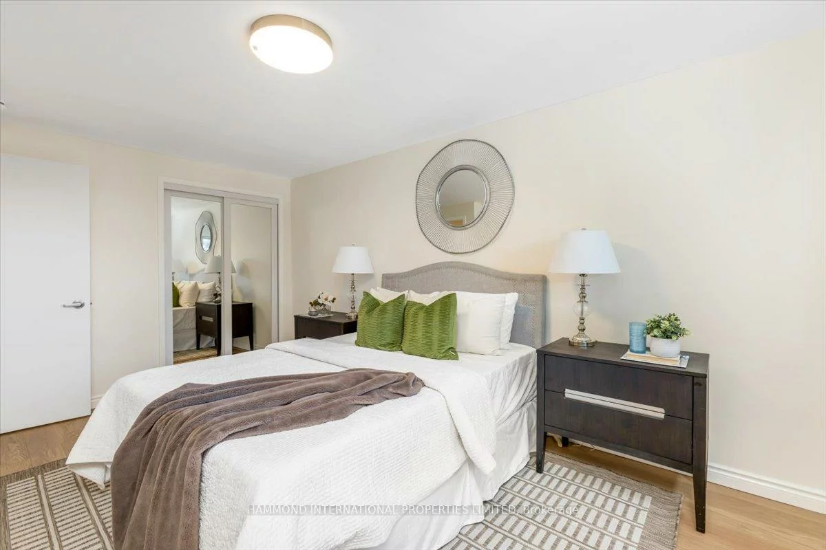 35, Stately, Royal Orchard, Markham
