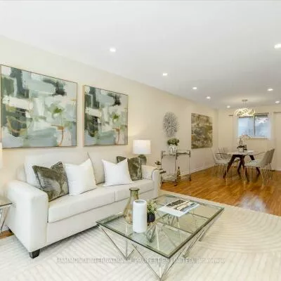 35, Stately, Royal Orchard, Markham