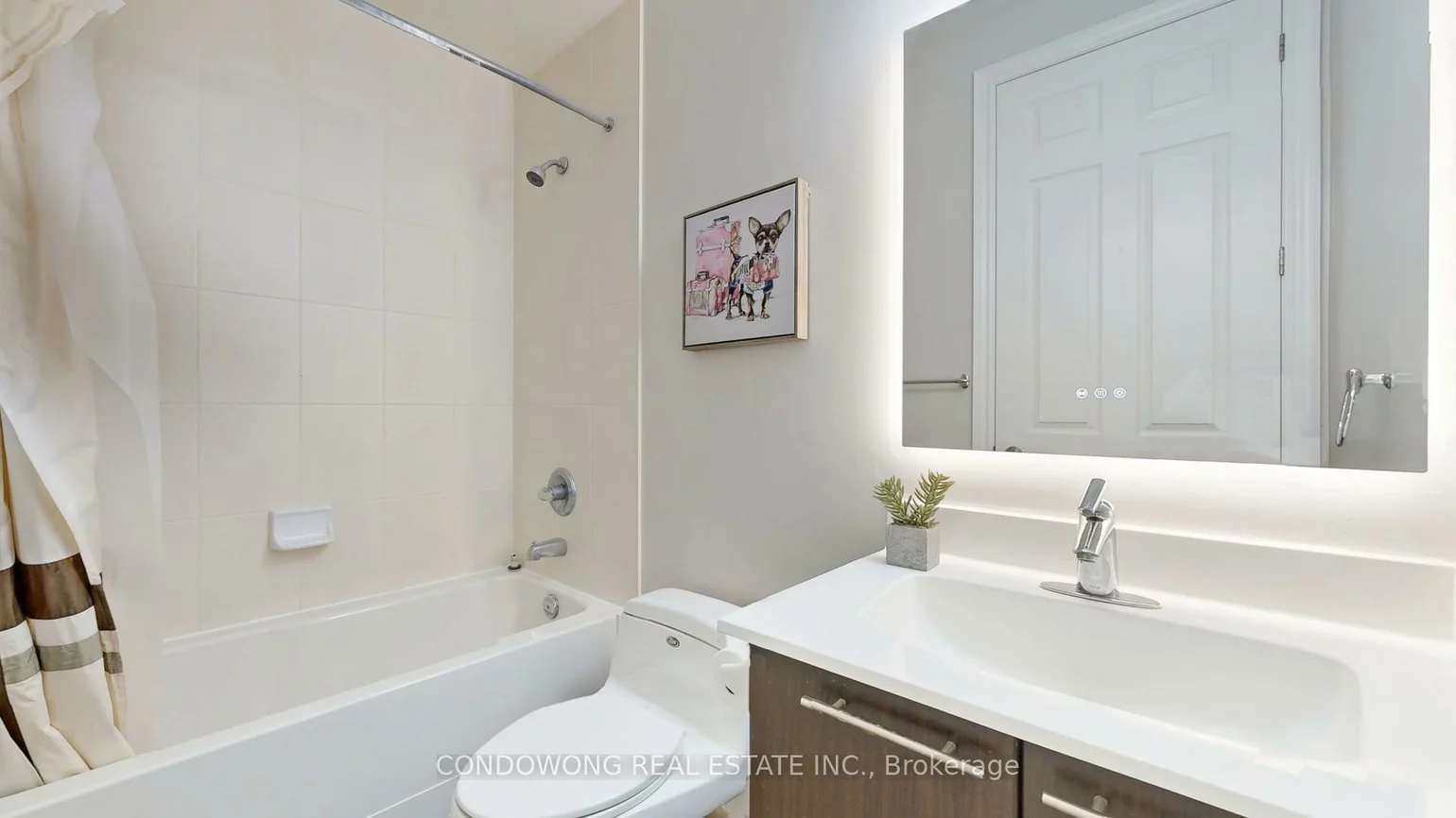 37, Galleria, Commerce Valley, Markham