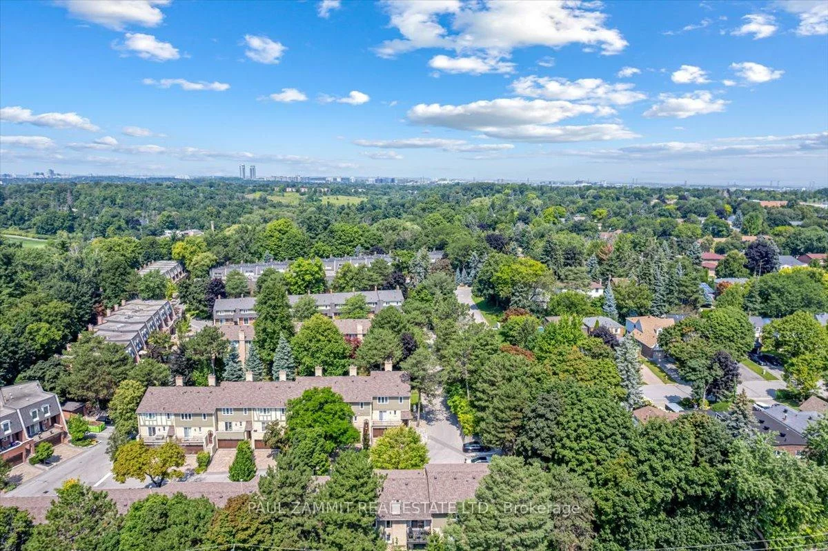 103, Quail Valley, German Mills, Markham