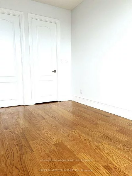 60, South Town Centre, Unionville, Markham
