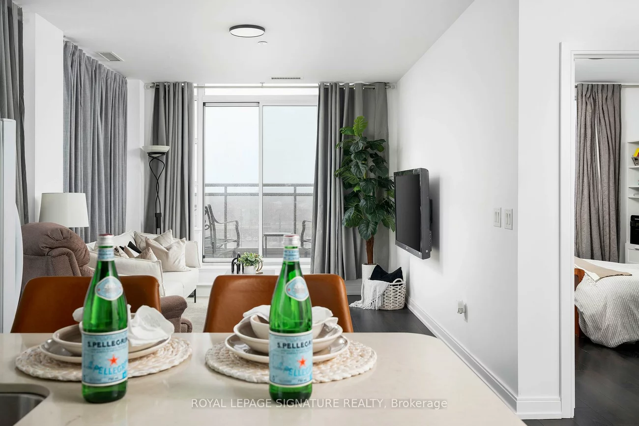 540, Bur Oak, Berczy, Markham