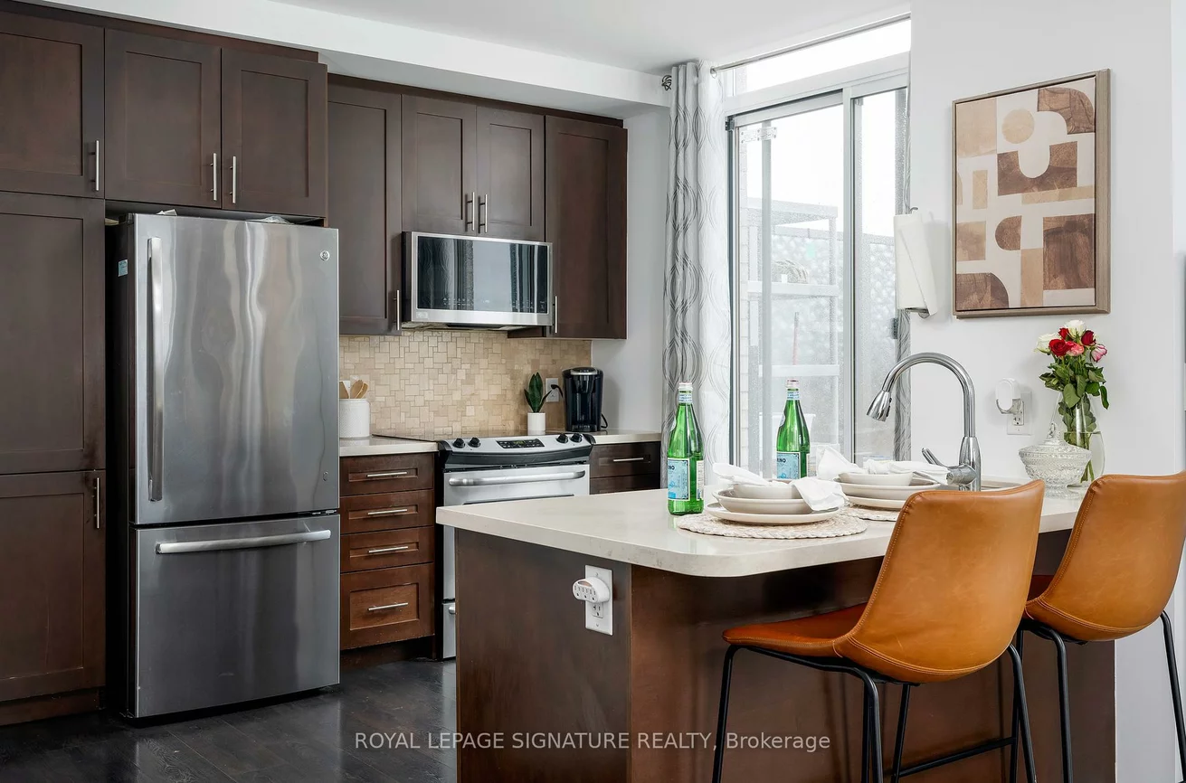 540, Bur Oak, Berczy, Markham