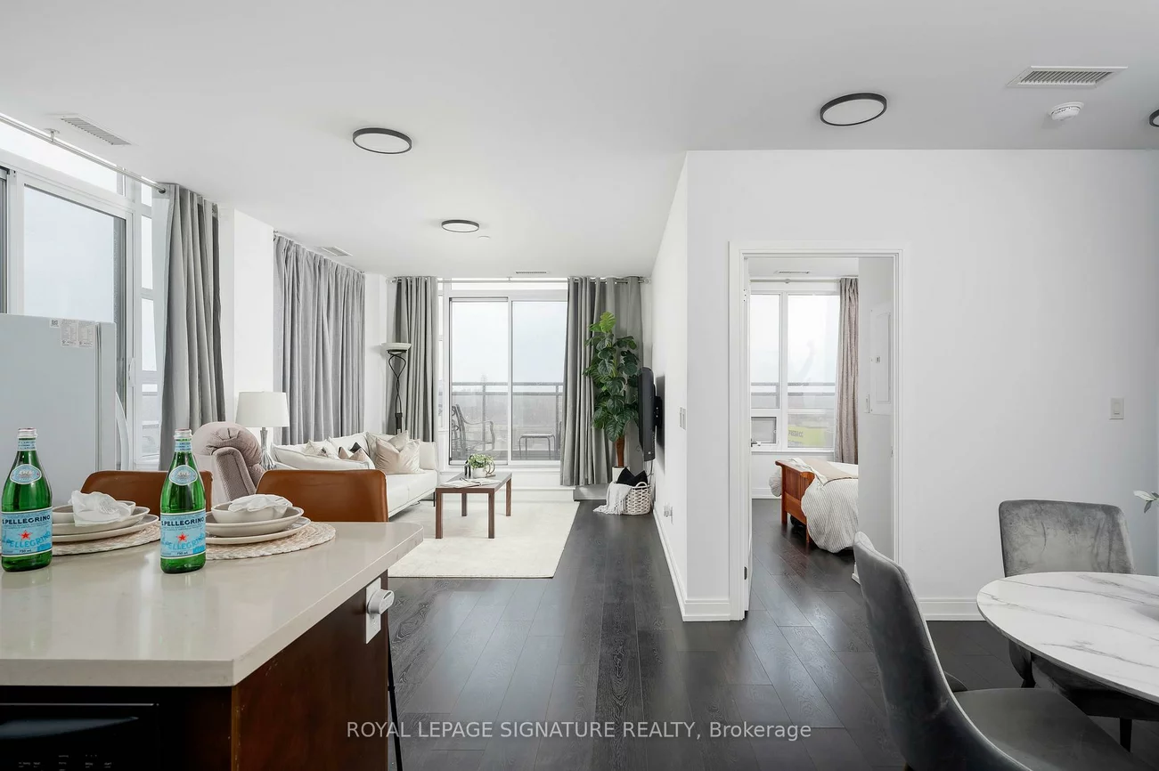 540, Bur Oak, Berczy, Markham