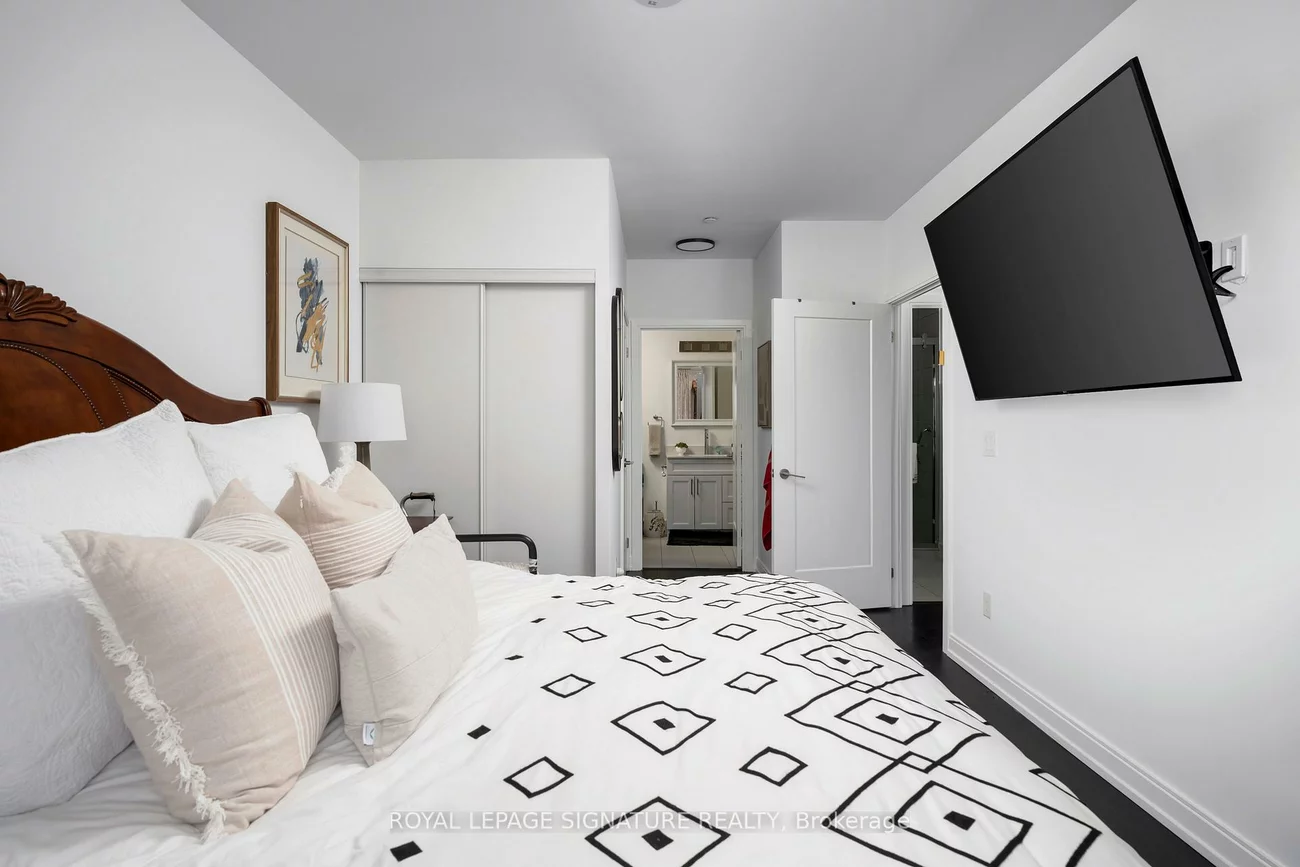 540, Bur Oak, Berczy, Markham