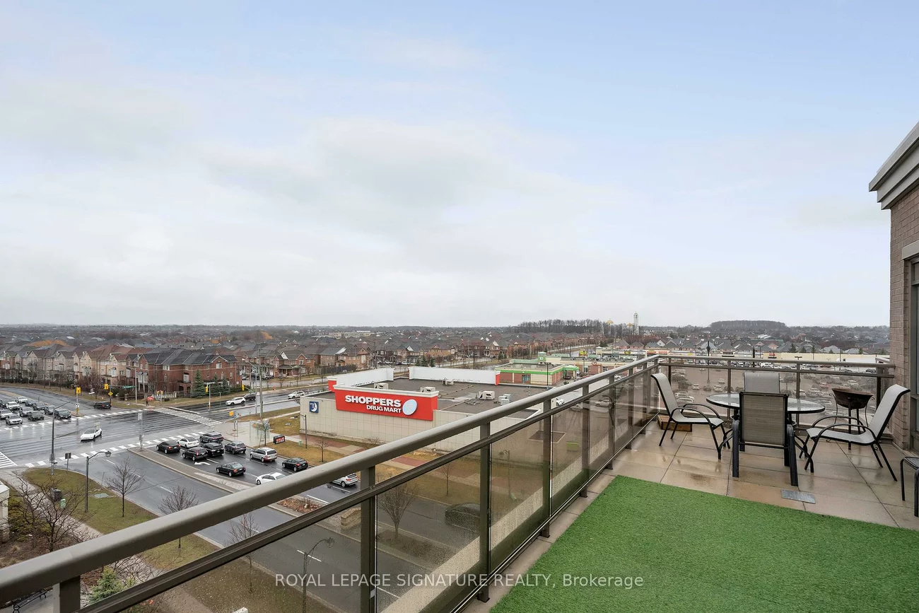 540, Bur Oak, Berczy, Markham