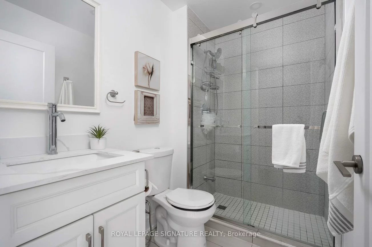 540, Bur Oak, Berczy, Markham