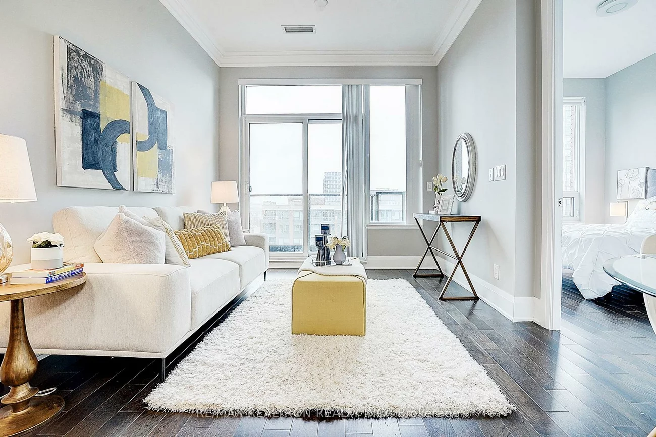 28, Uptown, Unionville, Markham