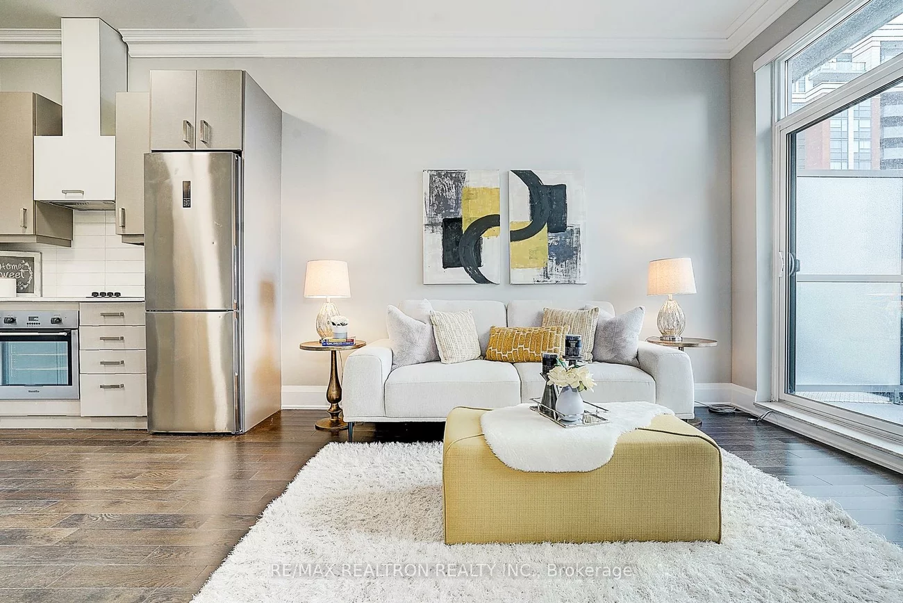 28, Uptown, Unionville, Markham