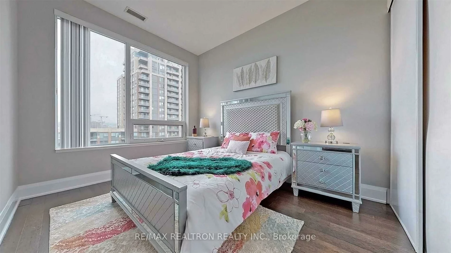 28, Uptown, Unionville, Markham